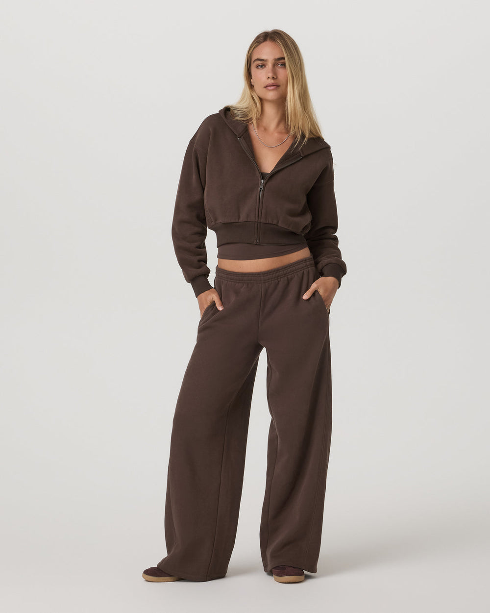 Restore Ultra Wideleg Sweatpant Women's Java Pants | Vuori online