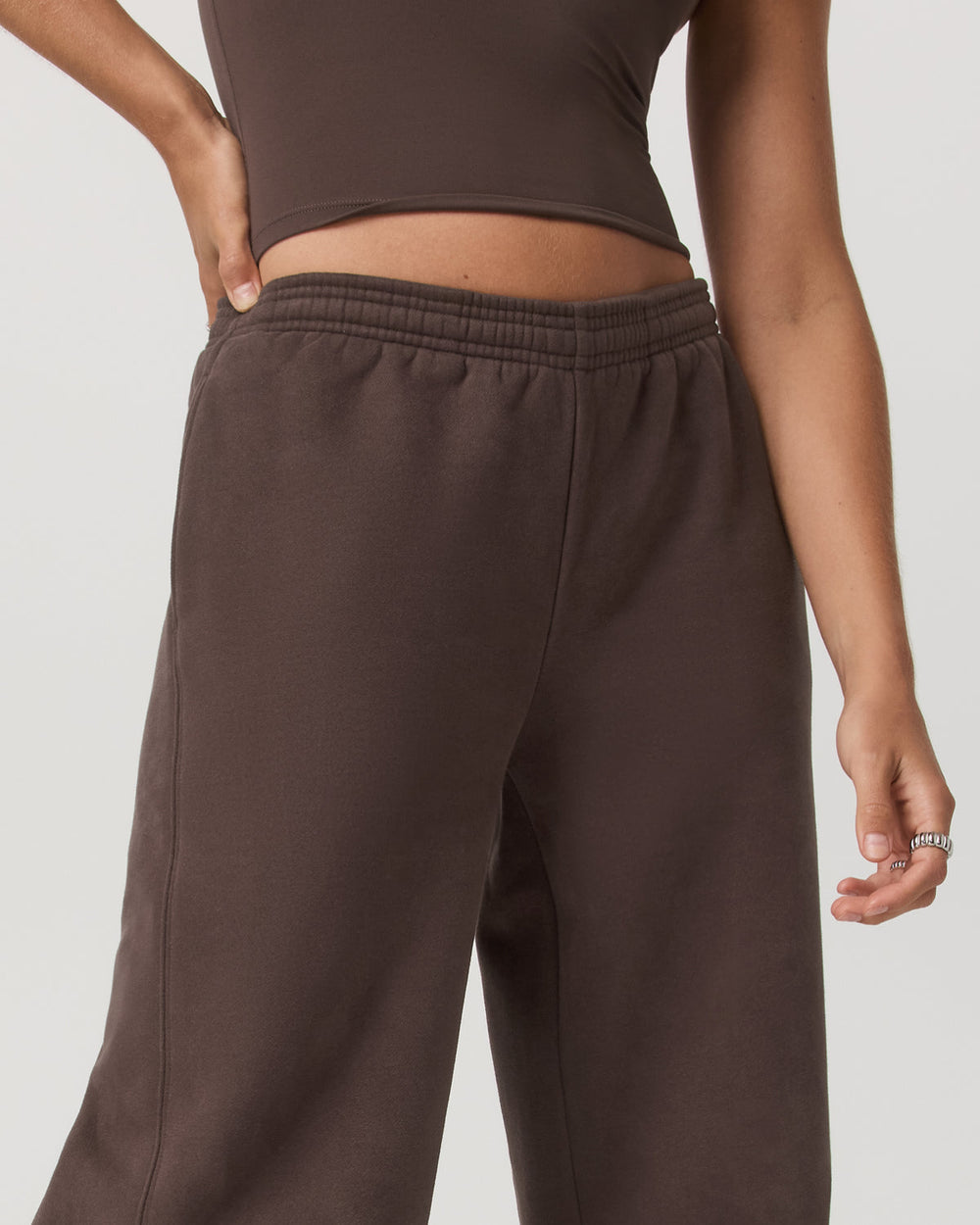 Restore Ultra Wideleg Sweatpant Women's Java Pants | Vuori online