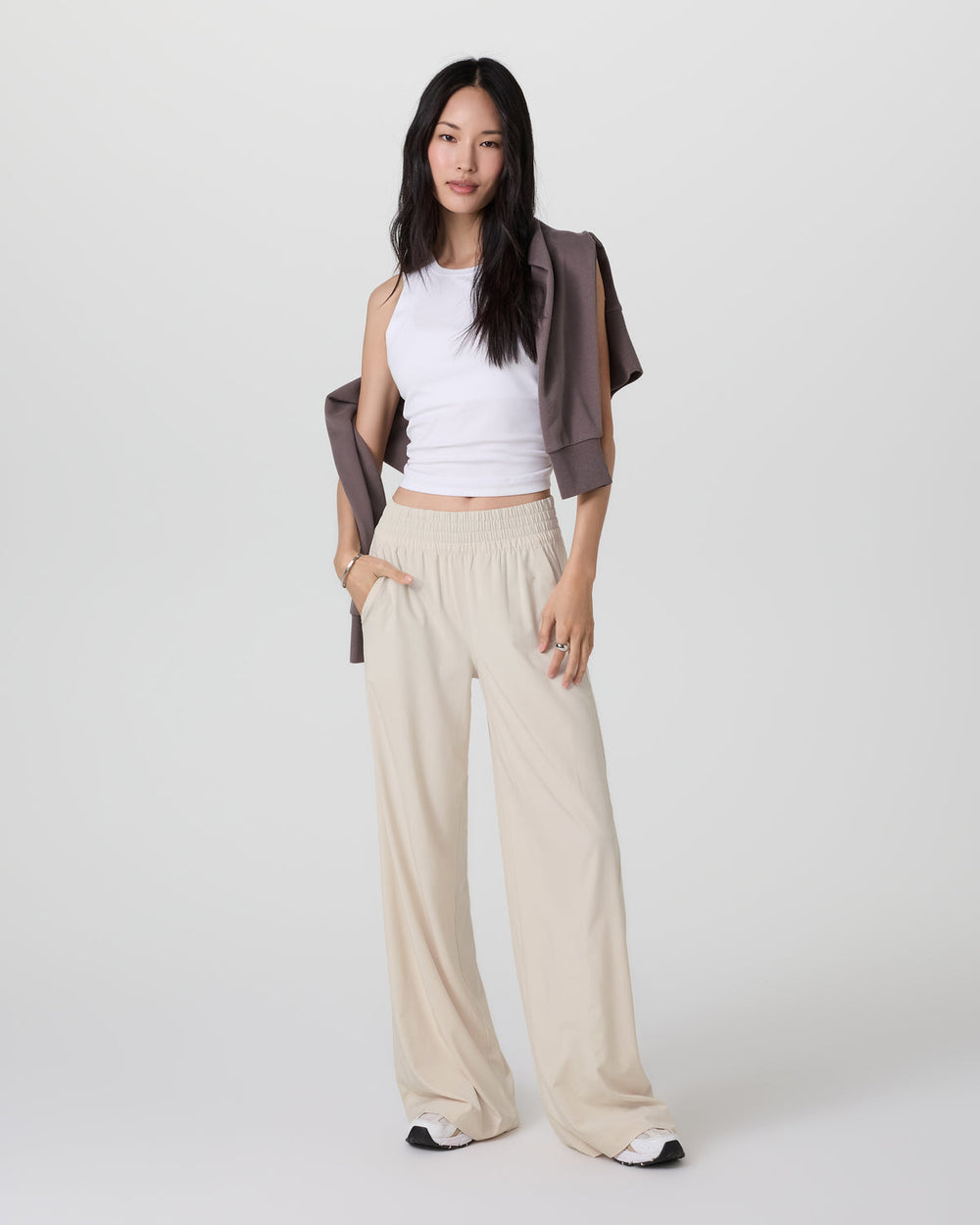 Villa Wideleg Pant - Long Women's Tall Milkweed Pants | Vuori for sale