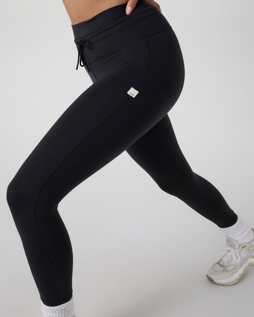 Daily Form Legging Black | Vuori onsale