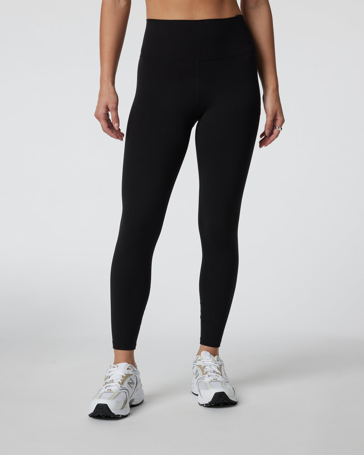 Vuori AllTheFeels™ Legging - Short Black | Vuori discount