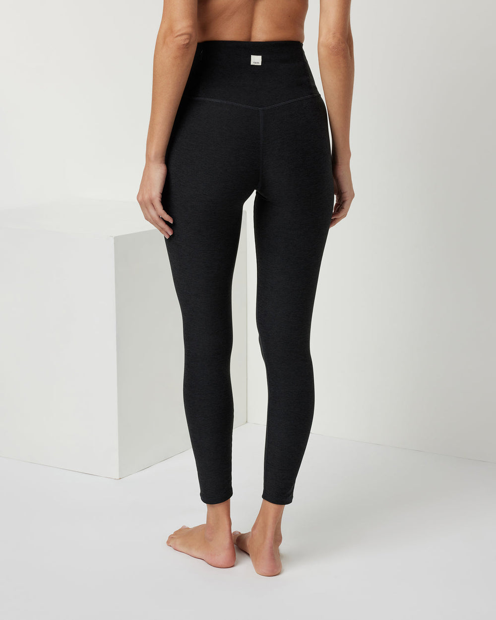 Clean Elevation Legging Black High Rise Leggings | Vuori onsale
