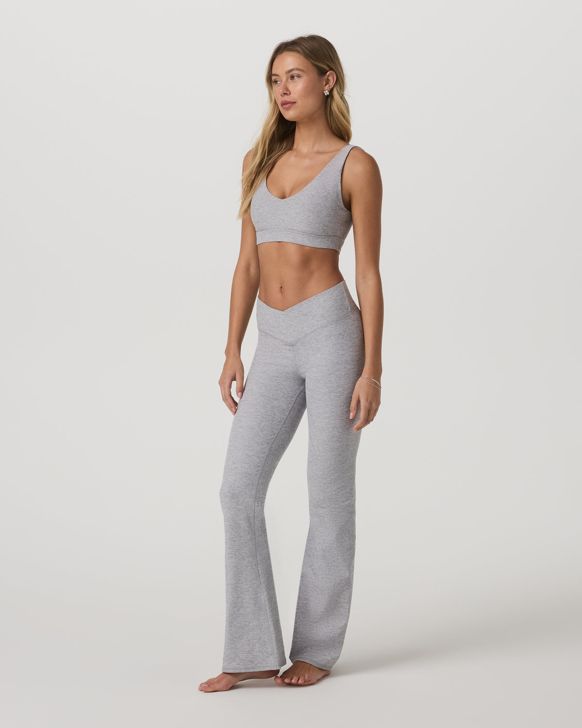 Elevation Rhythm Flare Light Heather Grey | Vuori online