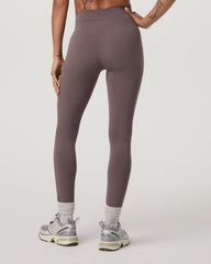 Women's Daily Form Legging - Long Huckleberry | Vuori for sale