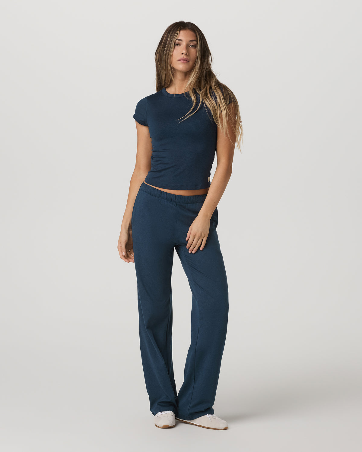 Women's Halo Modern Straight Leg Pant Blue Coast Heather | Vuori shop
