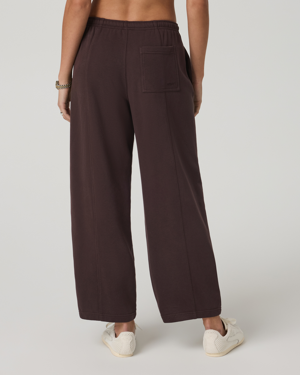 Sedona Barrel Sweatpant Women's French Roast Sweatpants | Vuori sale