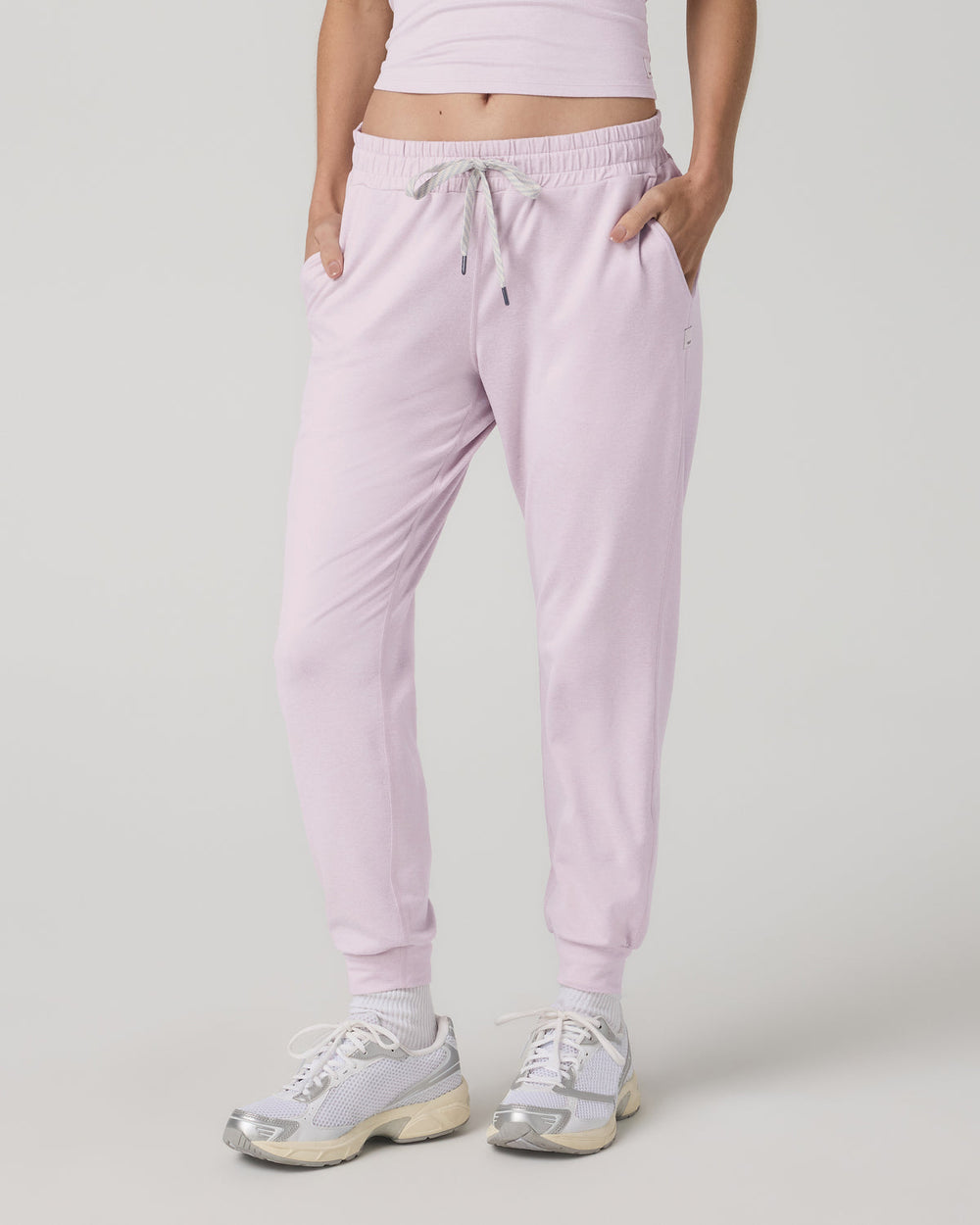 Performance Joggers Women's Lilac Breeze Heather Joggers | Vuori discount