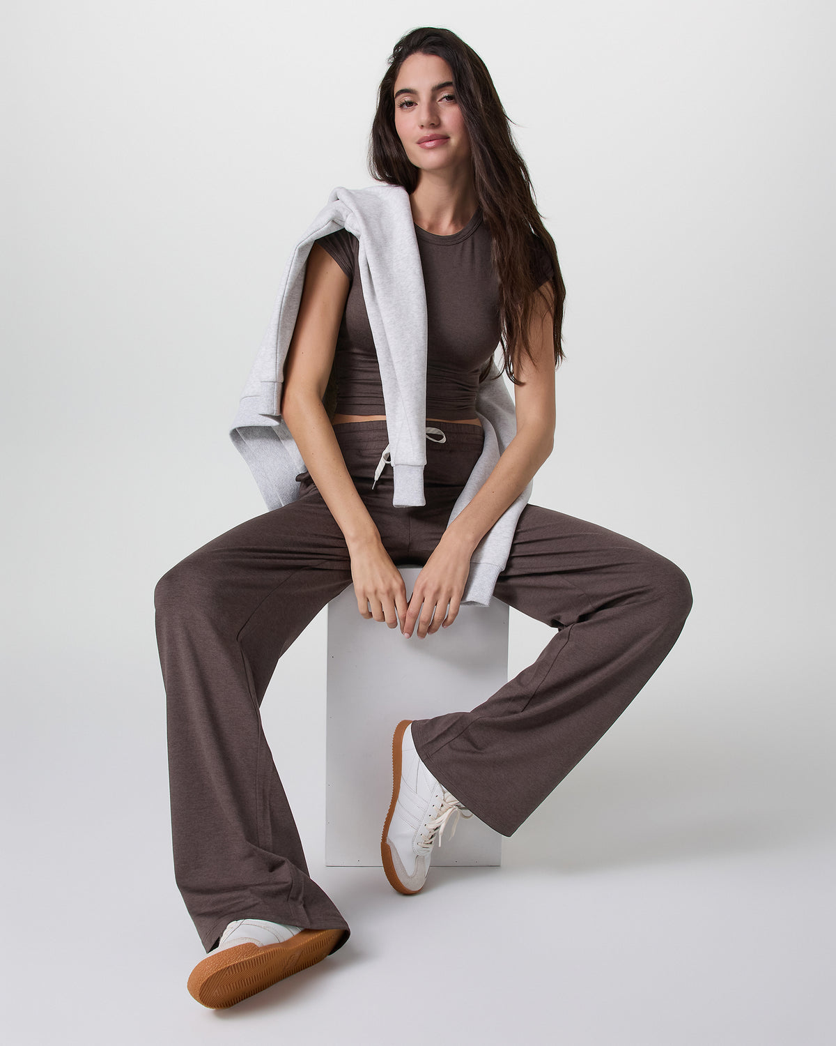 Halo Essential Wideleg Pant Java Heather | Vuori for sale