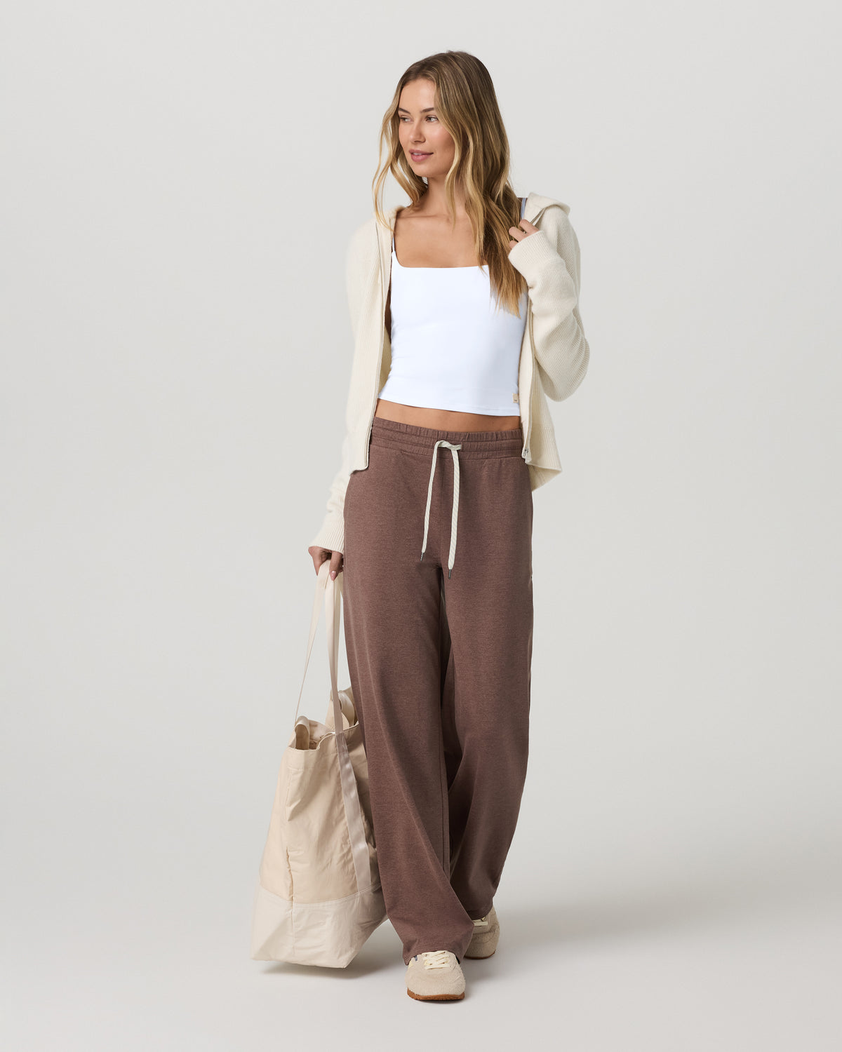 Halo Essential Wideleg Pant Women's Sable Heather Pant | Vuori outlet