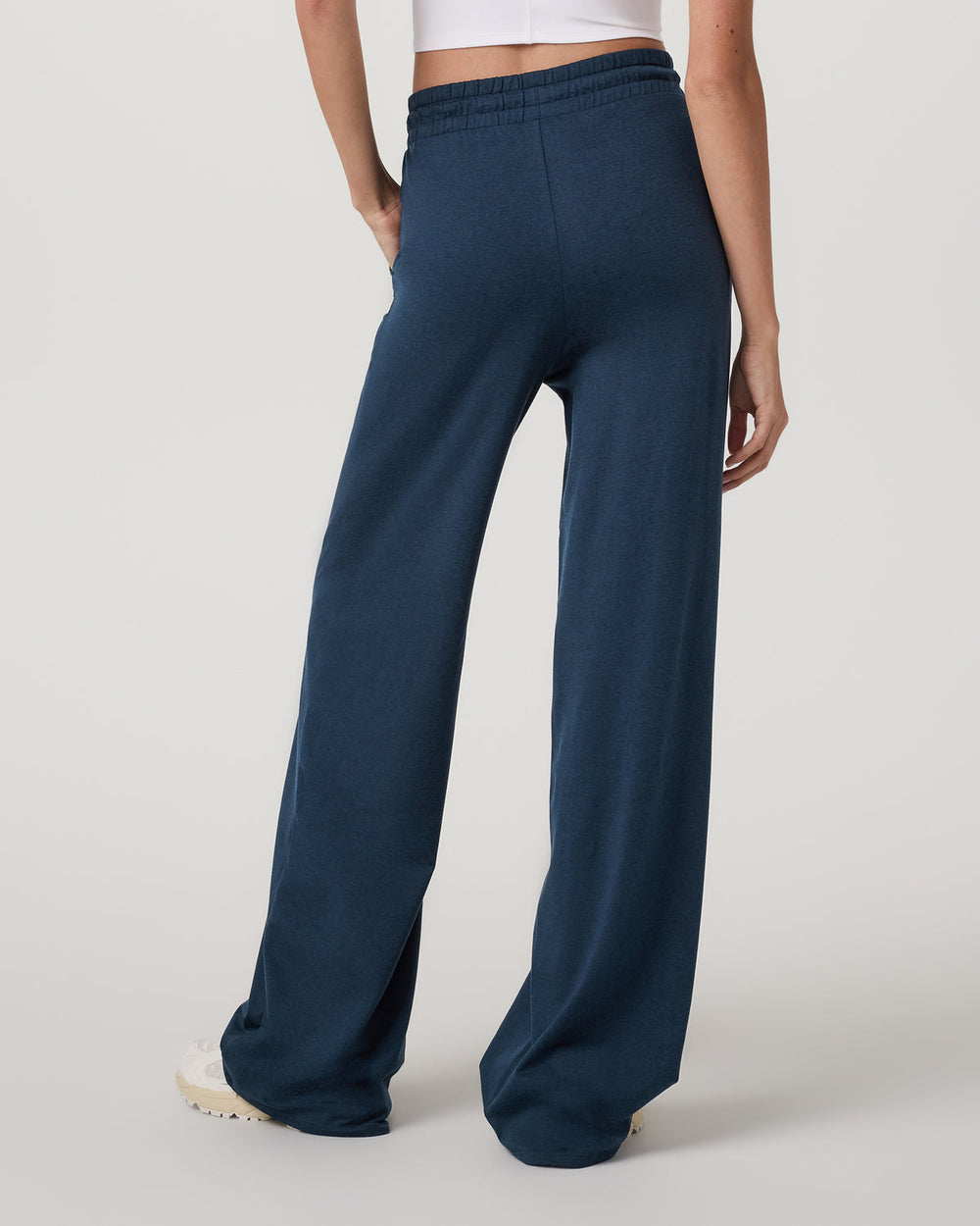 Halo Wideleg - Long Women's Blue Coast Heather Pants | Vuori outlet
