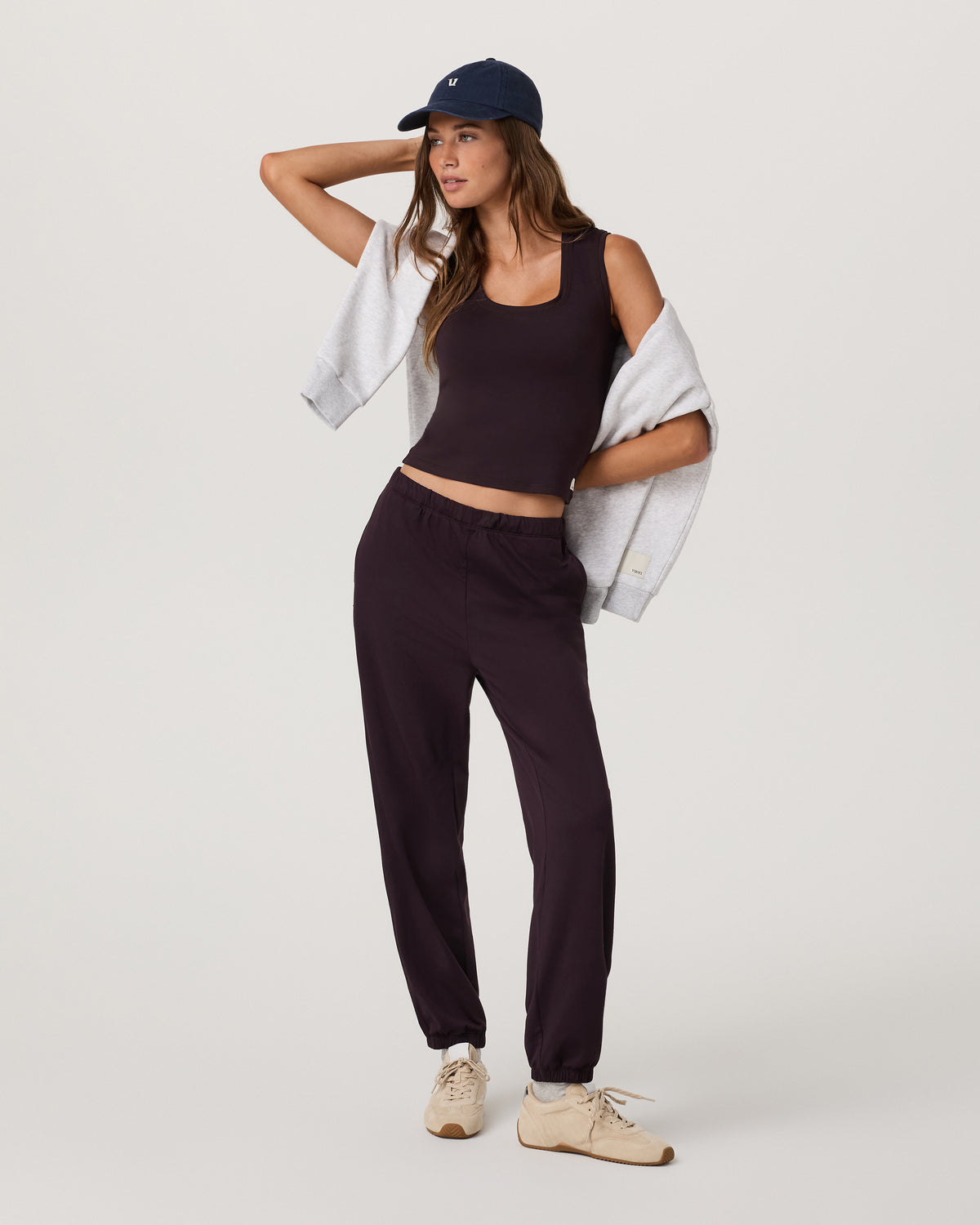 Halo Modern Sweatpant Women's Raisin Pants | Vuori for sale