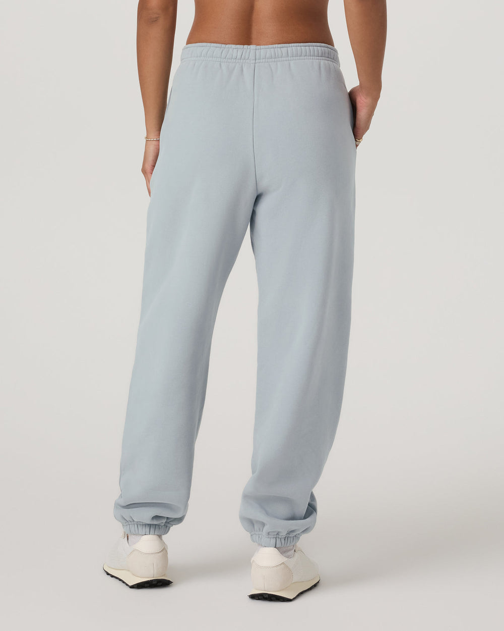 Restore Classic Sweatpant Women's Blue Haze Pants | Vuori shop