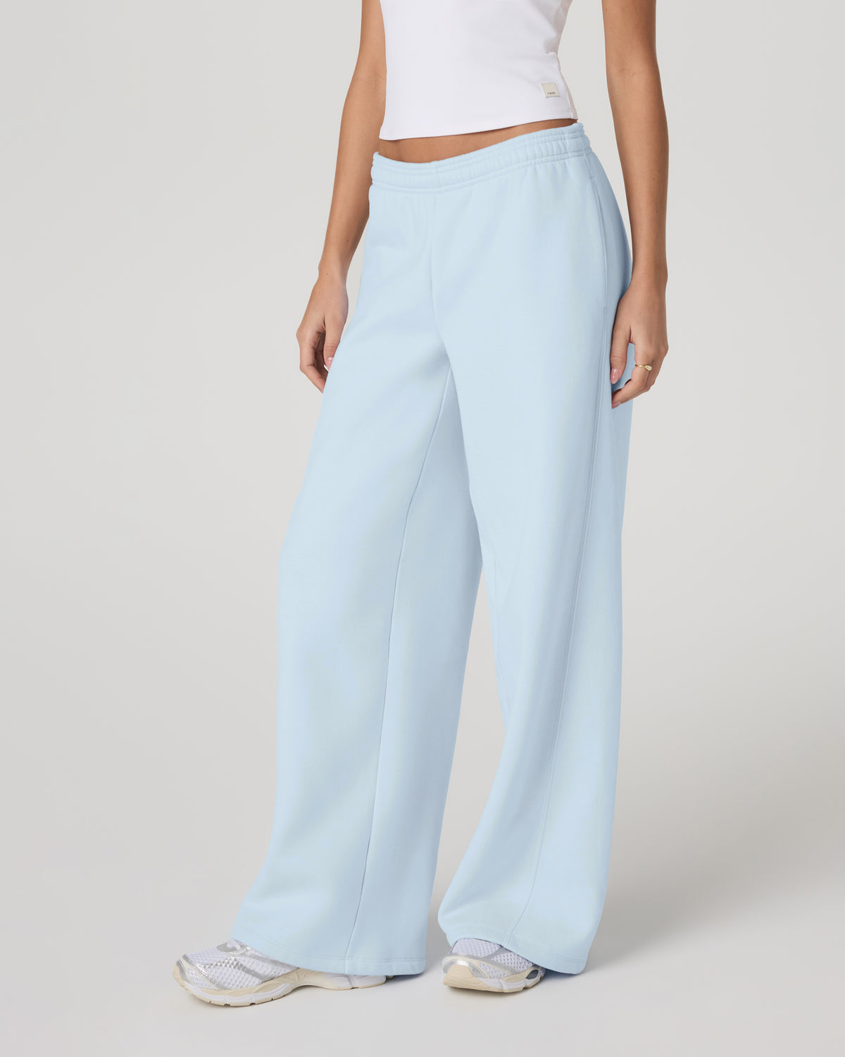 Restore Ultra Wideleg Sweatpant Soft Sky | Vuori discount