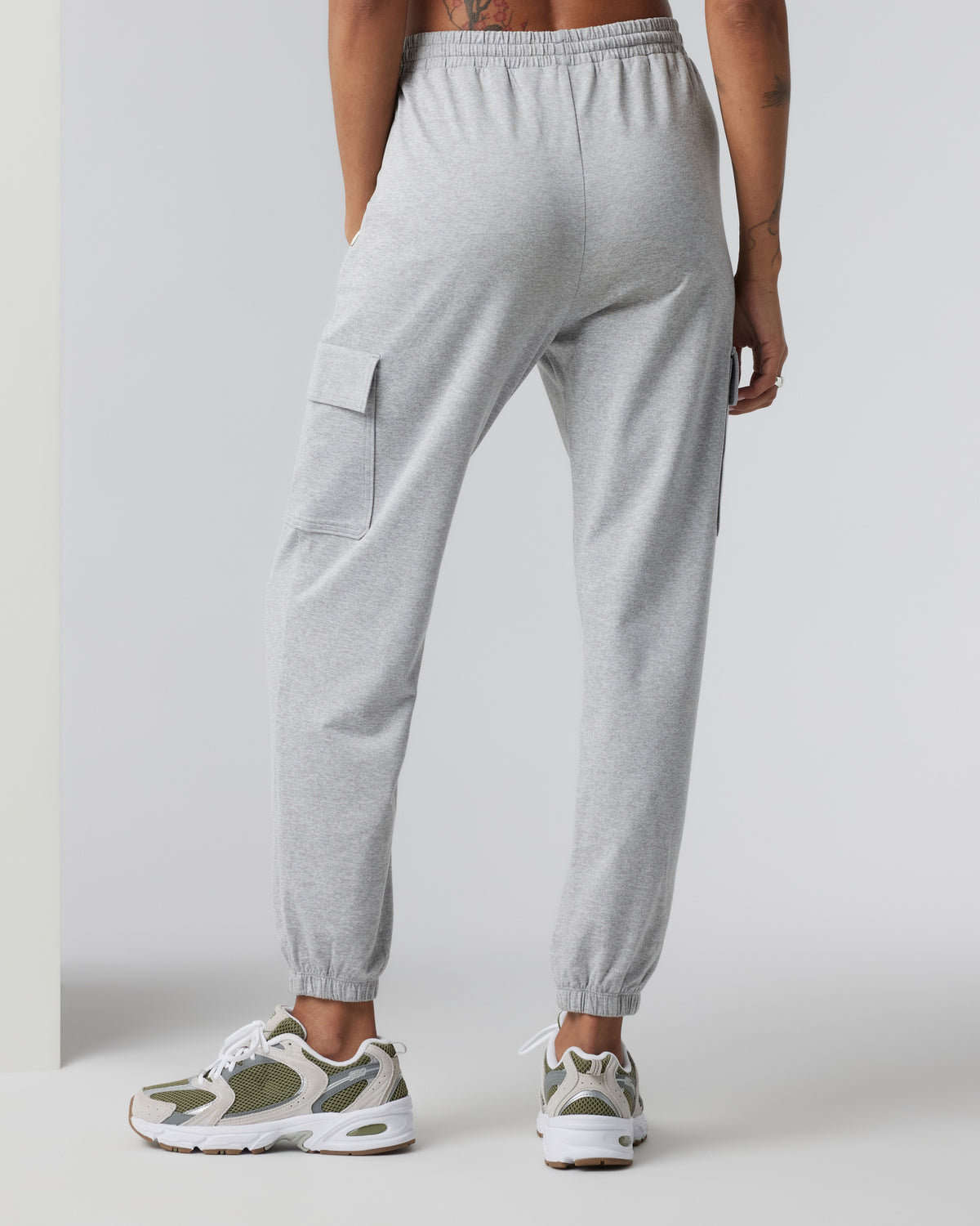 Boyfriend Cargo Sweatpant Pale Grey Heather | Vuori shop