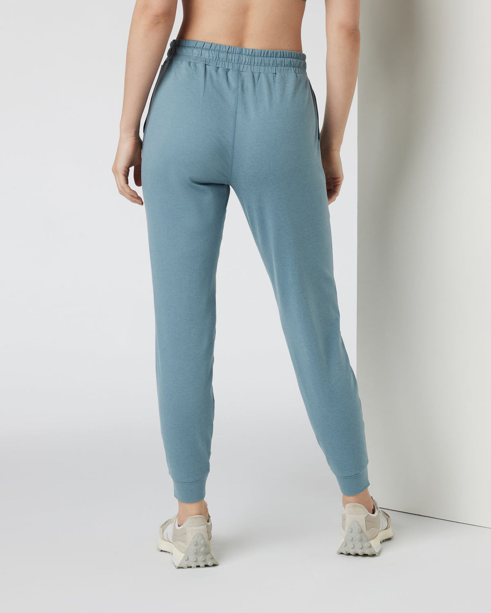 Performance Jogger - Long Smoke Blue Heather | Vuori sale