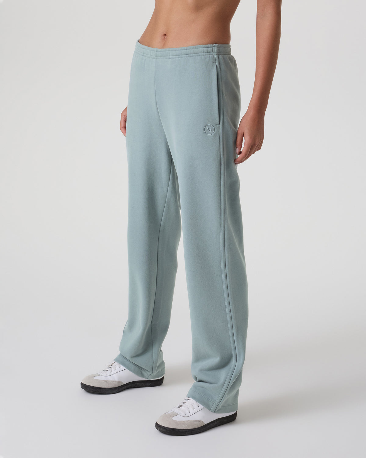 Sedona Straight Leg Sweatpant Mist | Vuori shop