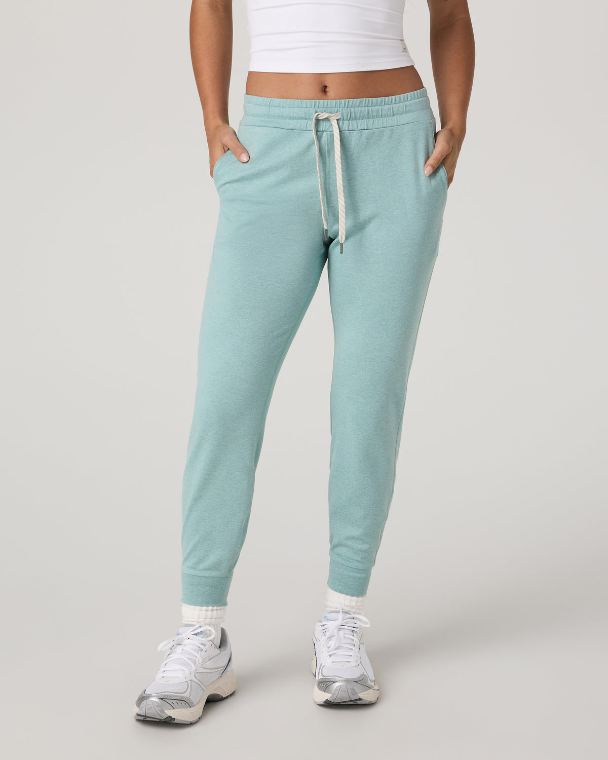 Performance Jogger Sea Spray Heather | Vuori discount