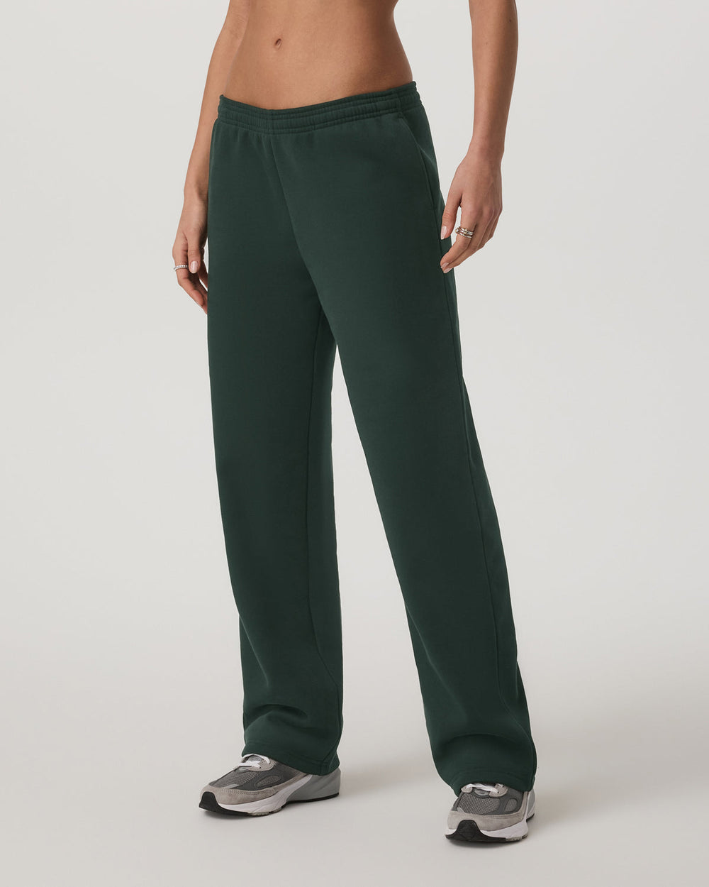 Restore Straight Leg Sweatpant Women's Evergreen Pants | Vuori outlet