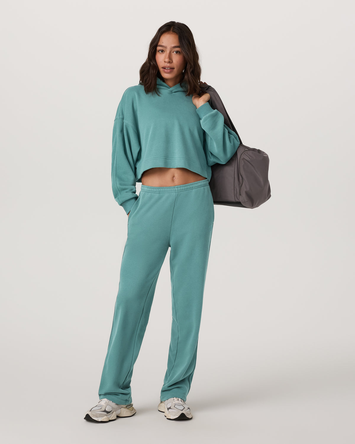 Women's Sedona Straight Leg Sweatpant - Short Bluegrass | Vuori for sale