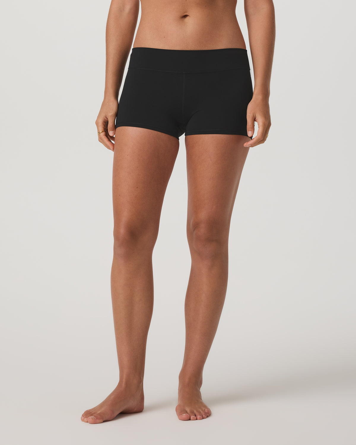 Vuori AllTheFeels™ LR Shorty Women's Black Shorts | Vuori for sale