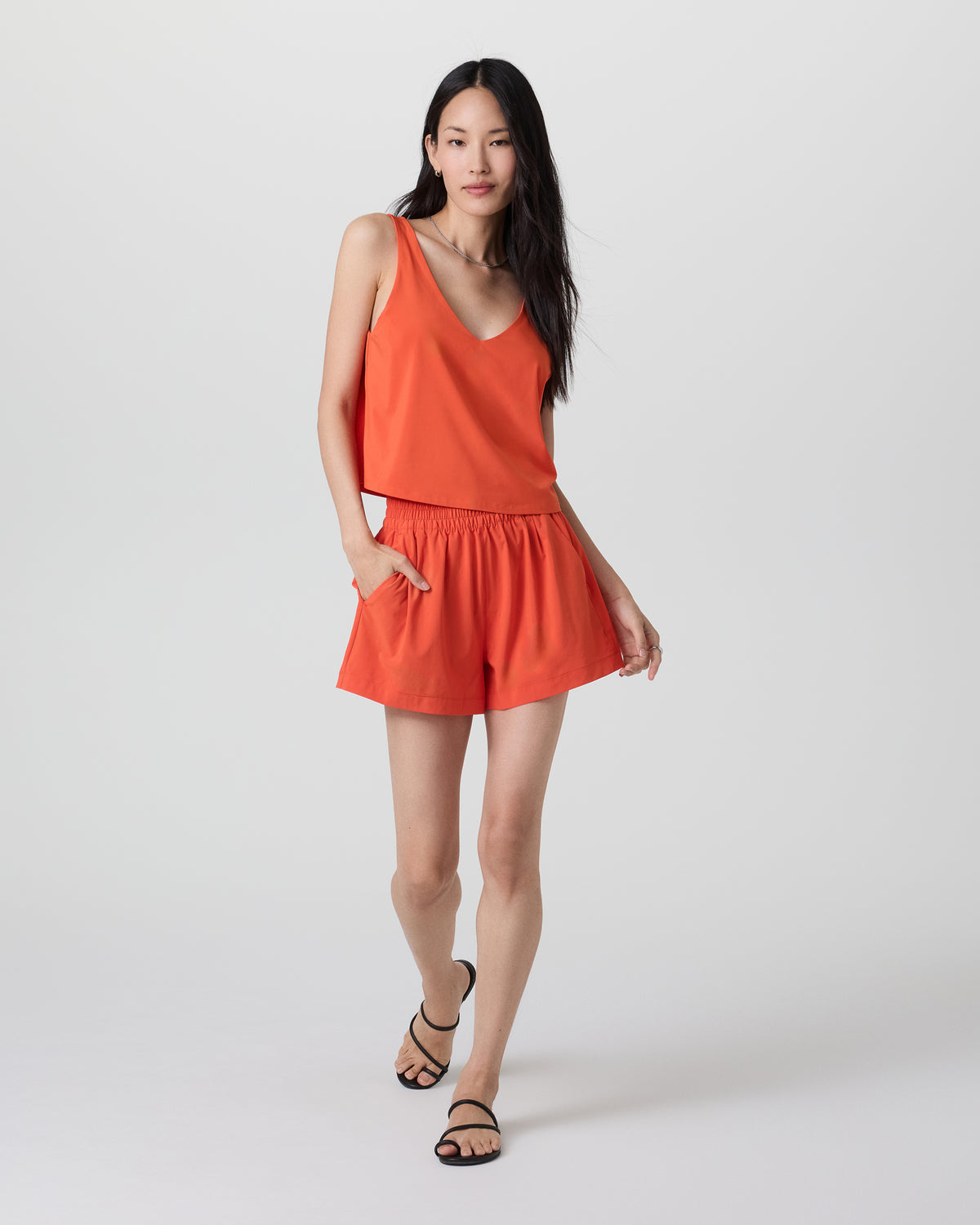 Villa Short Bright Poppy Lightweight Shorts | Vuori discount