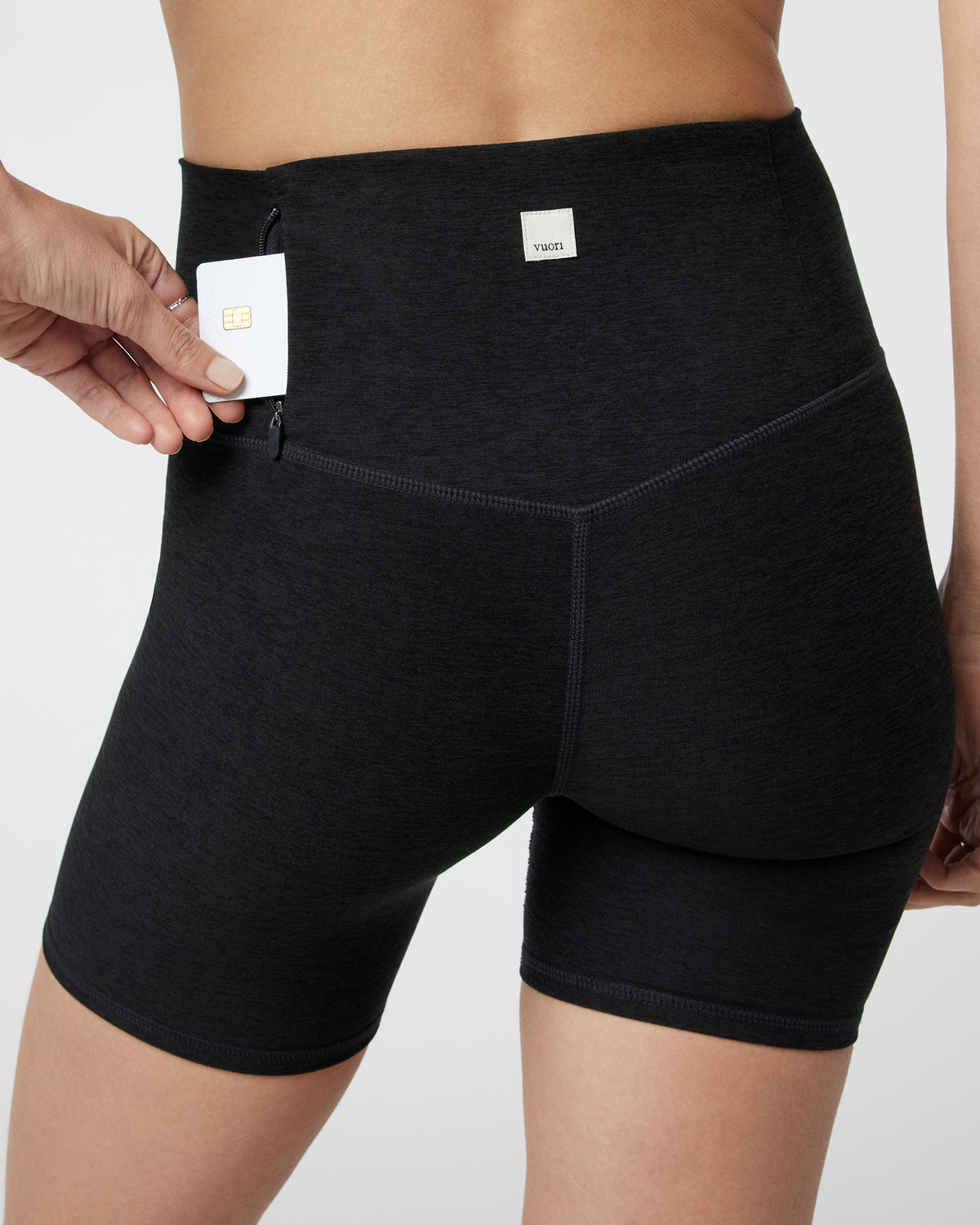 Clean Elevation Shorty Black Heather Biker Shorts | Vuori outlet