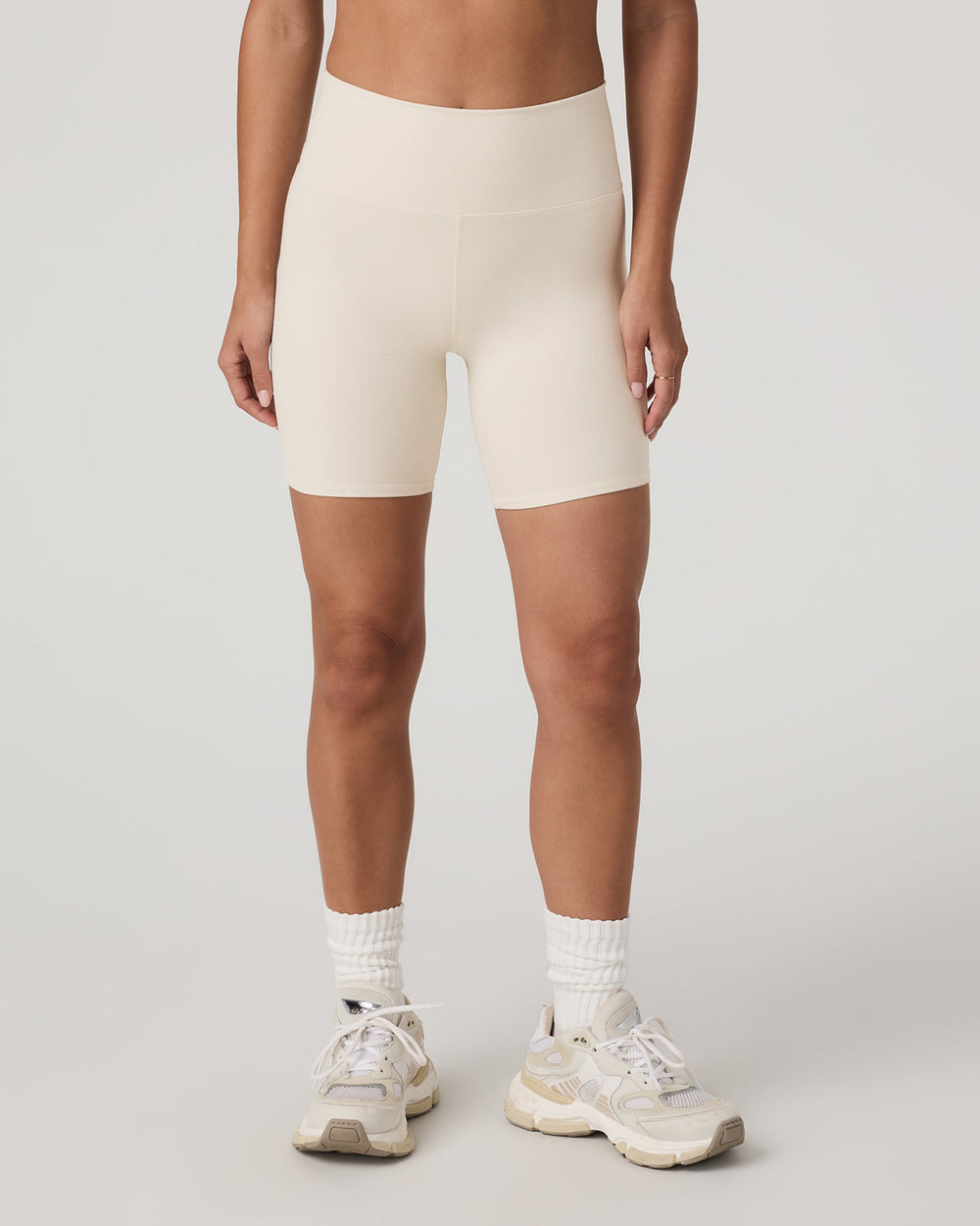 Clean Elevation Shorty Women's Bone Heather Shorts | Vuori onsale