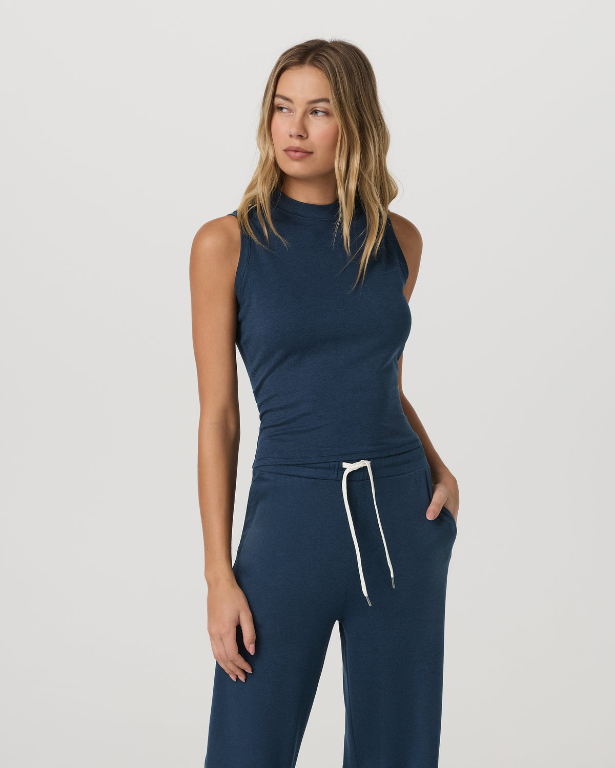 Halo Muscle Tank Women's Blue Coast Heather Tank Top | Vuori sale