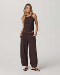 Pose Cooper Tank Women's French Roast Tank Top | Vuori onsale