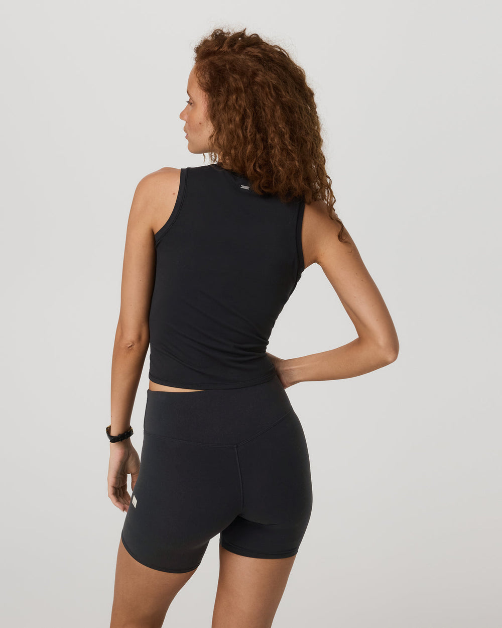Halo Muscle Tank Women's Solid Black Tank Top | Vuori discount