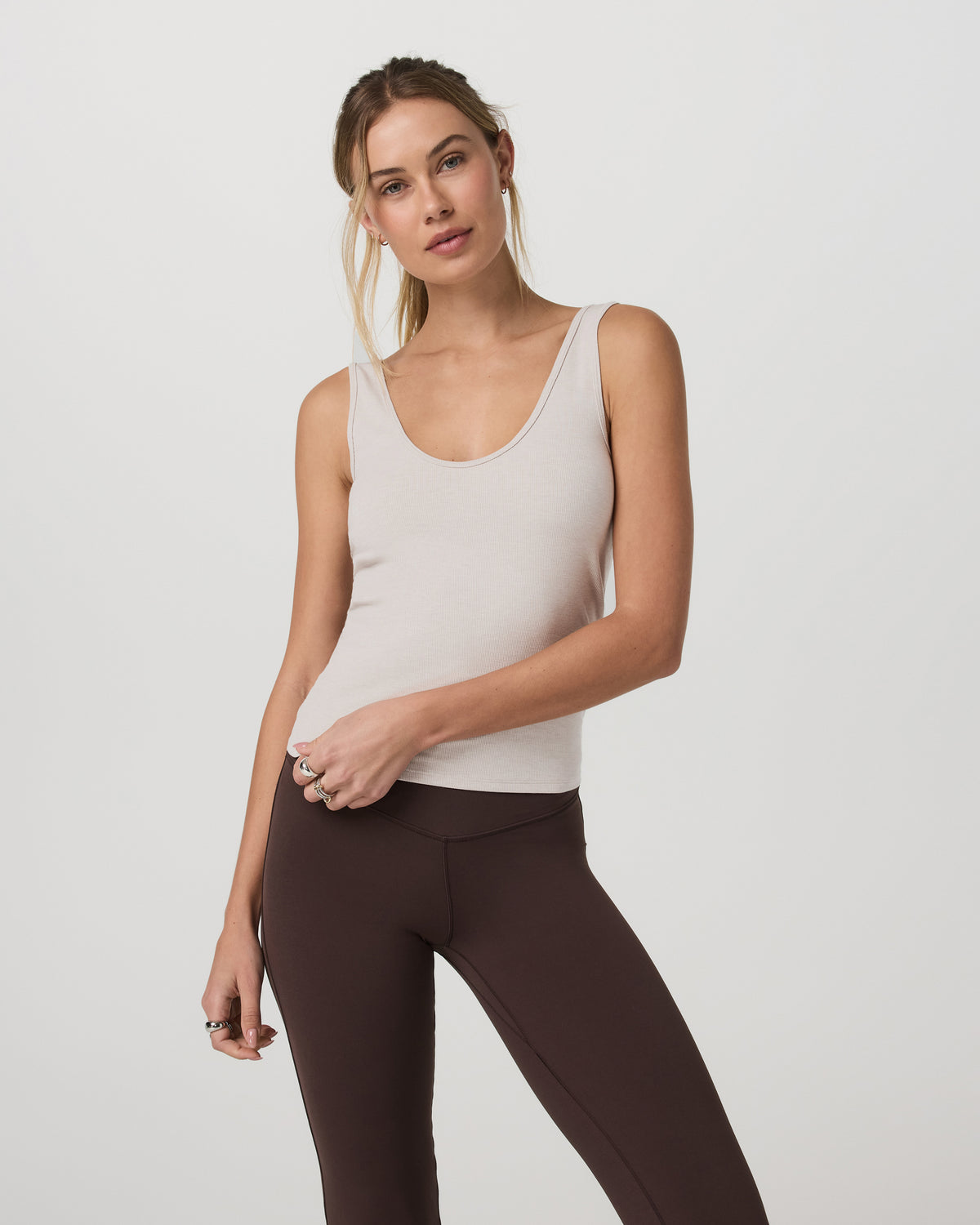 Pose Twin Tank Women's Ecru Heather Tank Top | Vuori shop