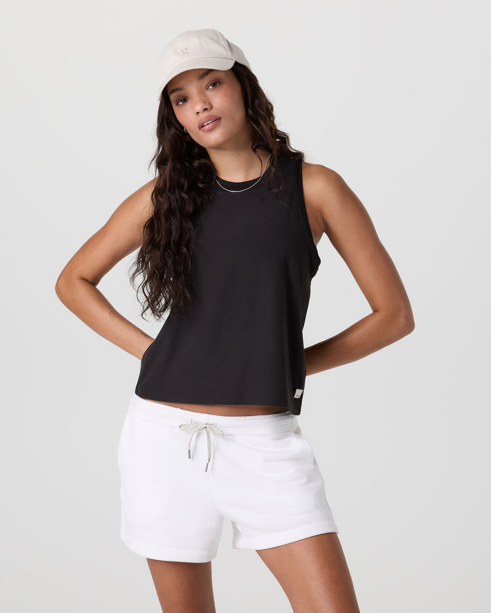 Energy Top Women's Black Athletic Tank Top | Vuori outlet