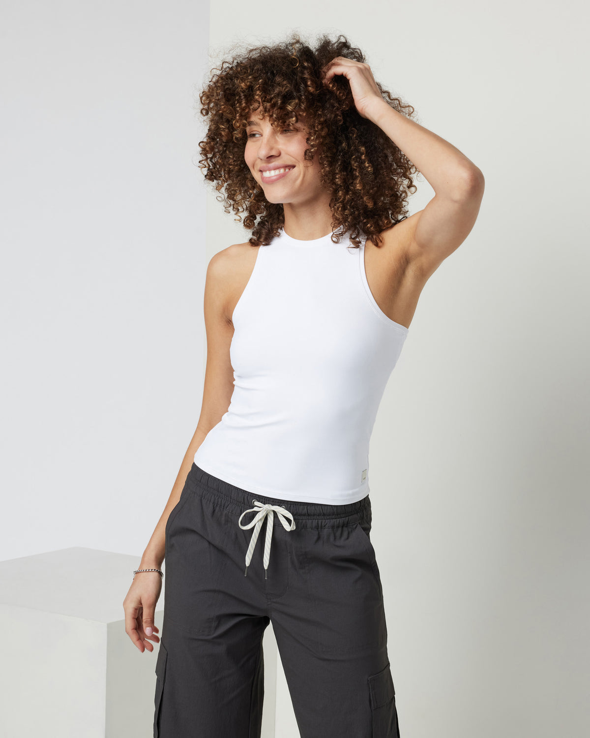 Vuori AllTheFeels Crew Tank White | Vuori sale