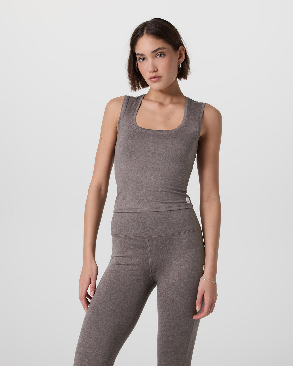 Halo Essential Scoop Tank Chia Heather | Vuori online