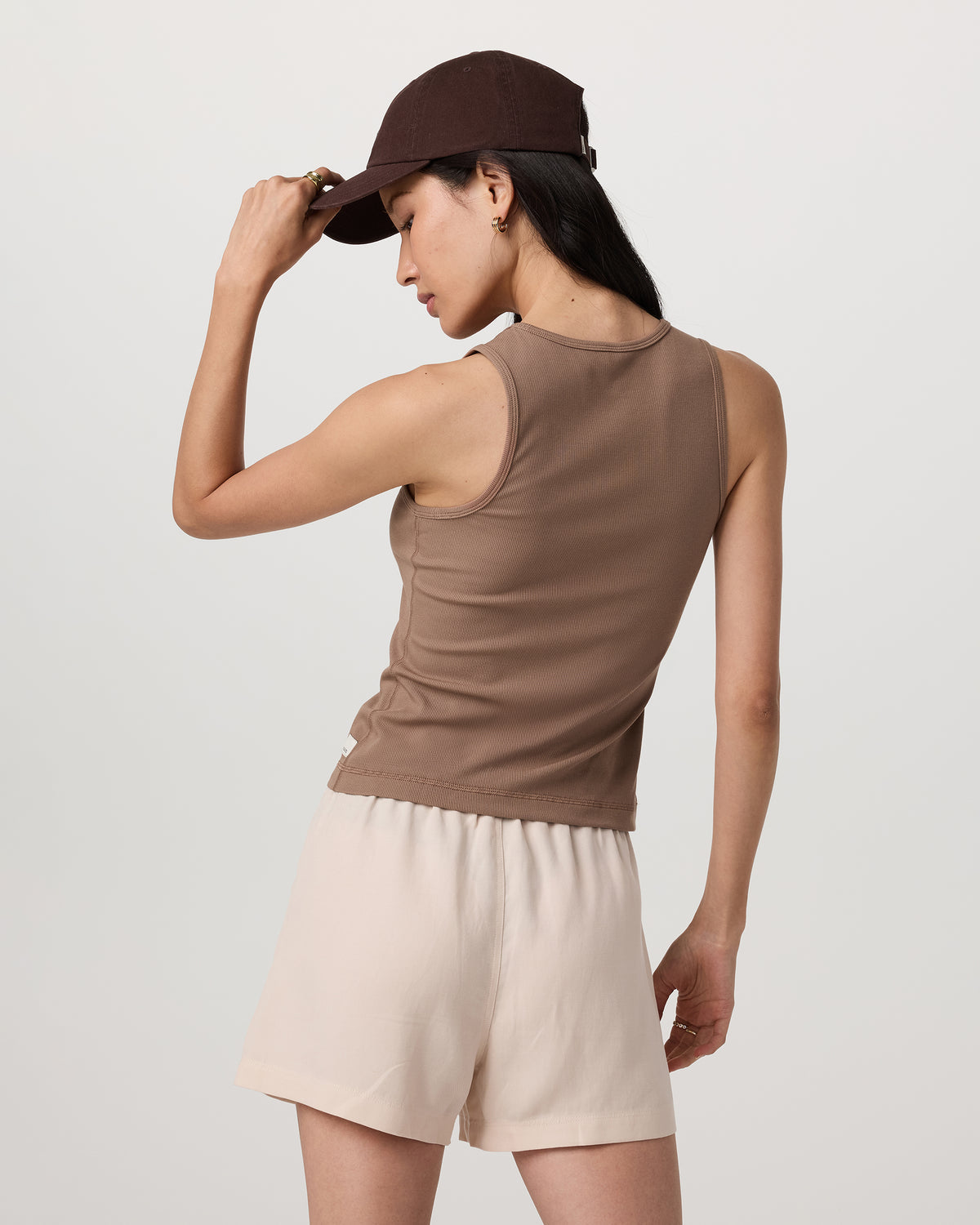 Pose Layering Tank Women's Nutmeg Tank Top | Vuori shop