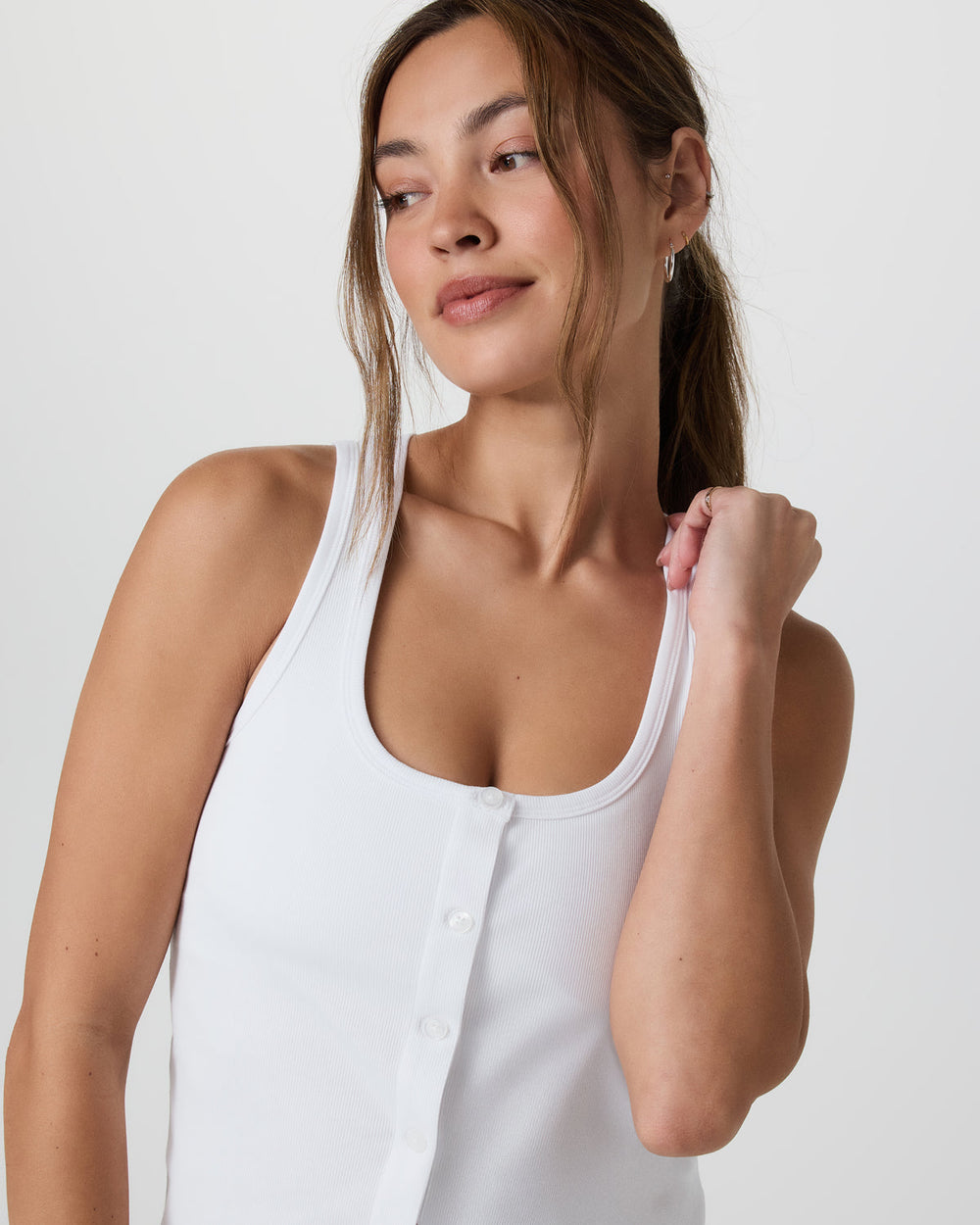 Pose Cardigan Tank White | Vuori onsale