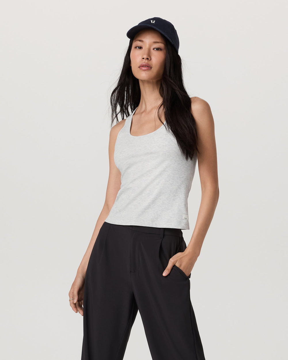Pose Layering Tank Women's White Heather Grey Tank Top | Vuori outlet