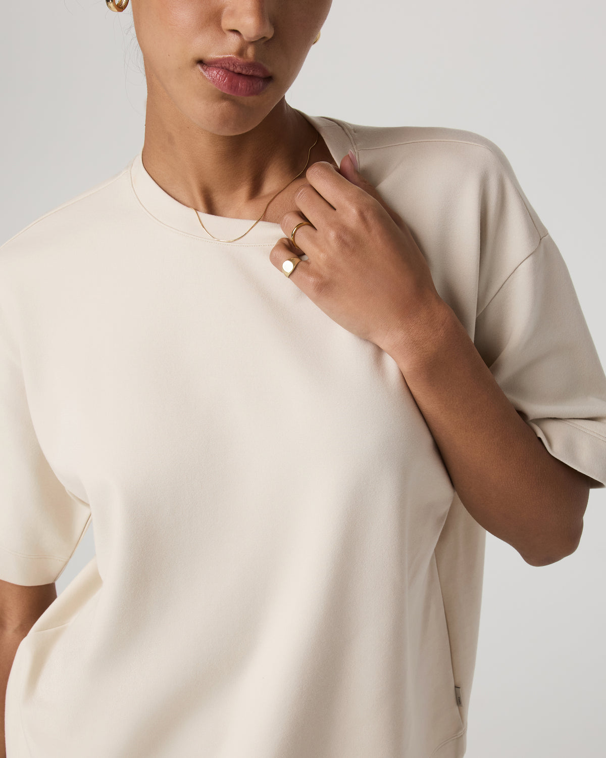 Short Sleeve Maven Oversized Tee Women's Bone Tee Shirt | Vuori sale