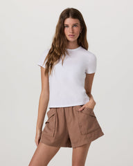 Short Sleeve Feather Classic Tee Women's White T-Shirt | Vuori outlet