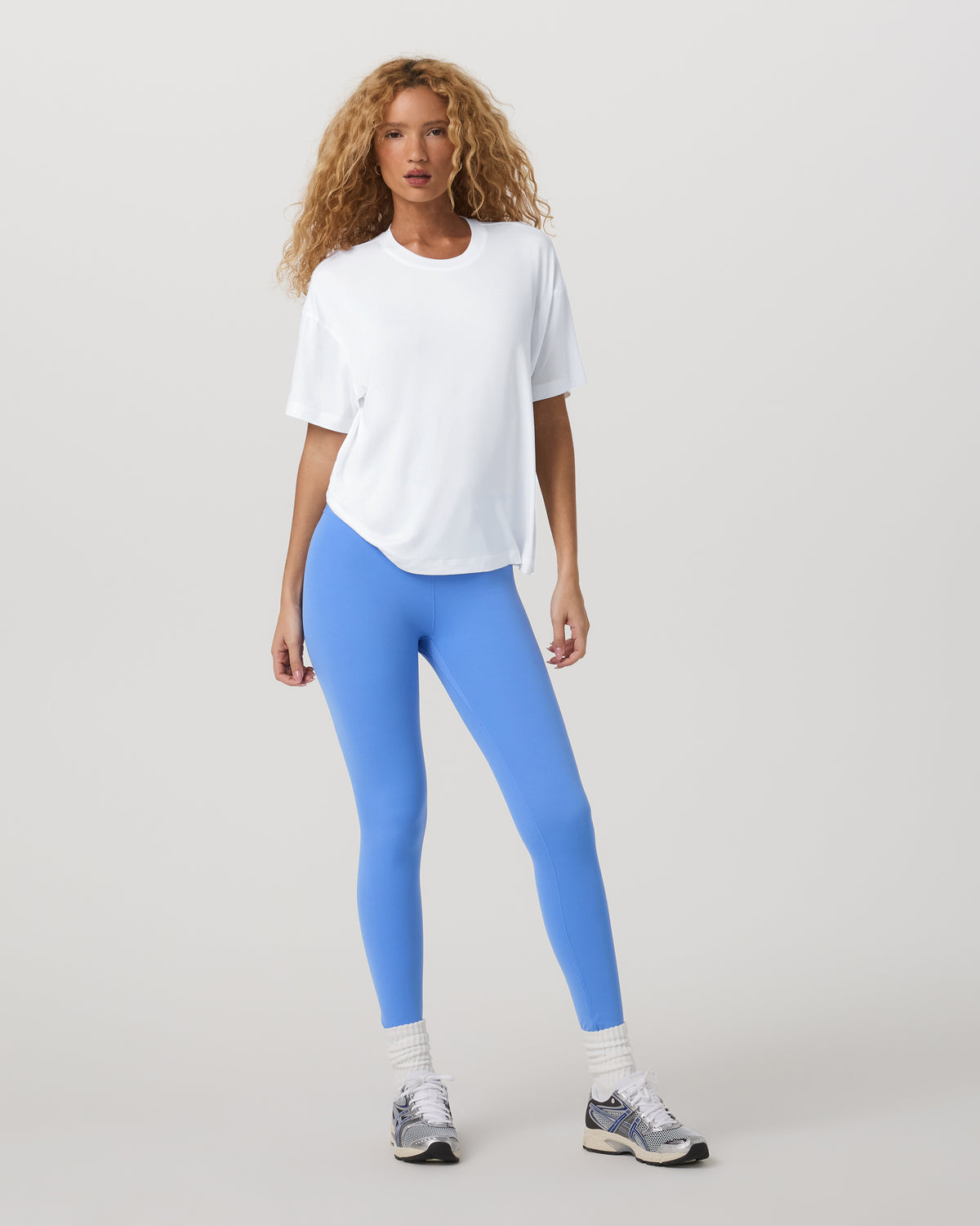 Energy Long Tee Women's White Performance Tee Shirt | Vuori online