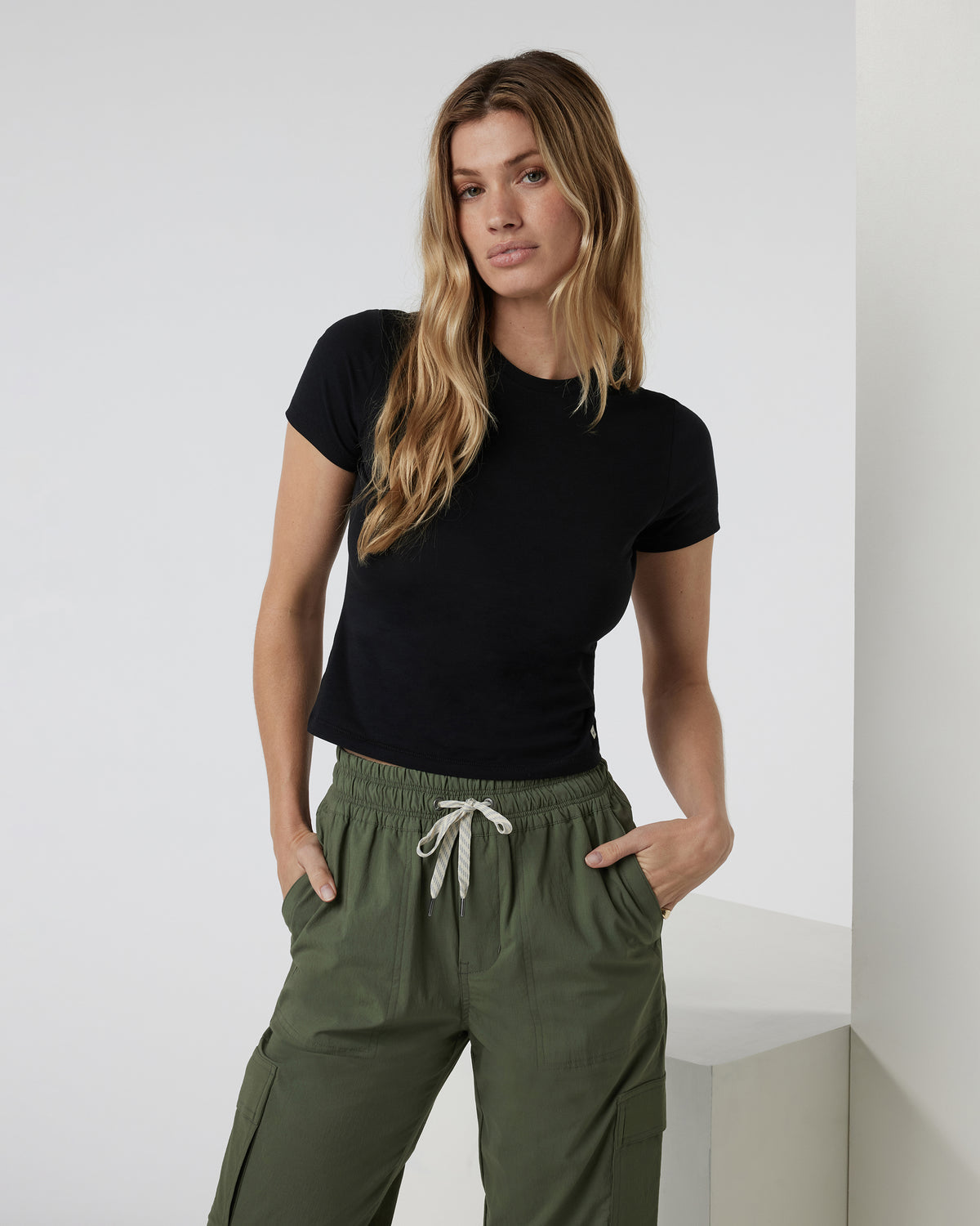 Feather Baby Tee Women's Black Fitted Tee | Vuori discount
