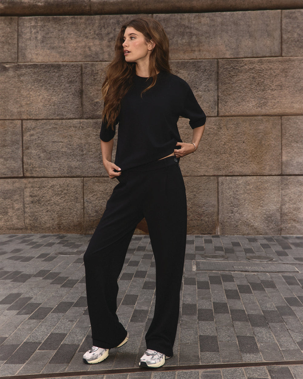 Short Sleeve Maven Oversized Tee Women's Black T-Shirt | Vuori shop