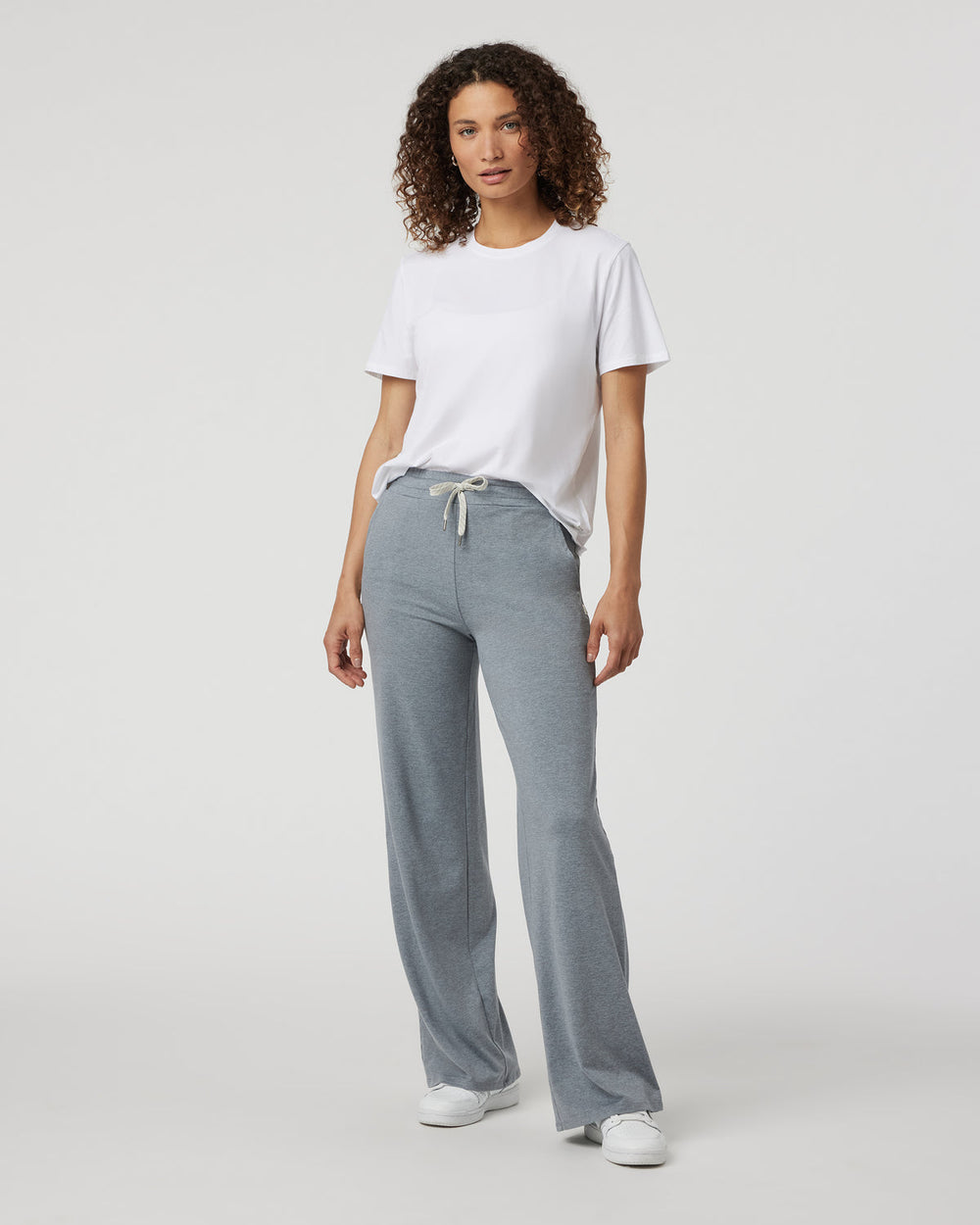 Feather Tee Women's White Lightweight Tee | Vuori shop