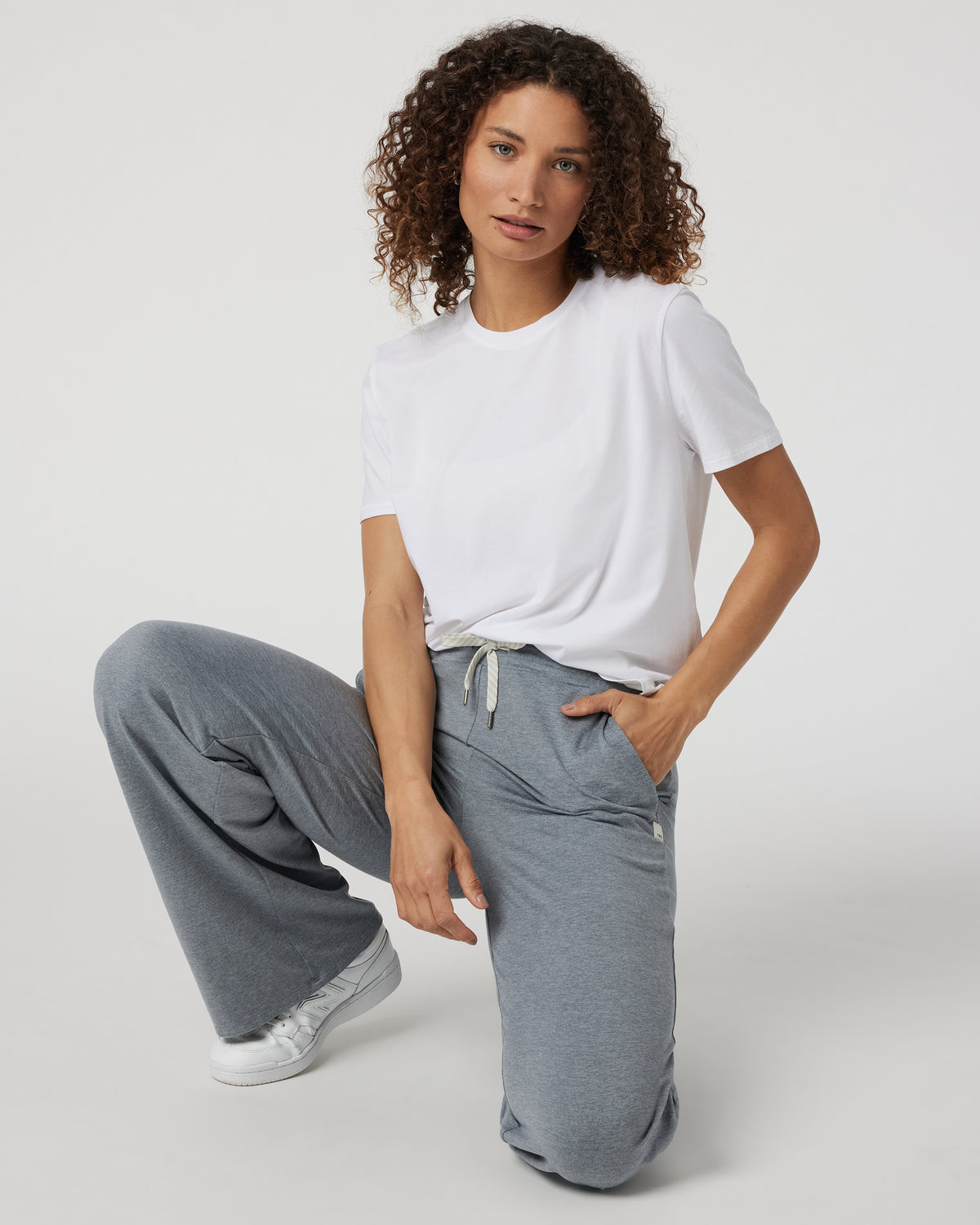 Feather Tee Women's White Lightweight Tee | Vuori shop