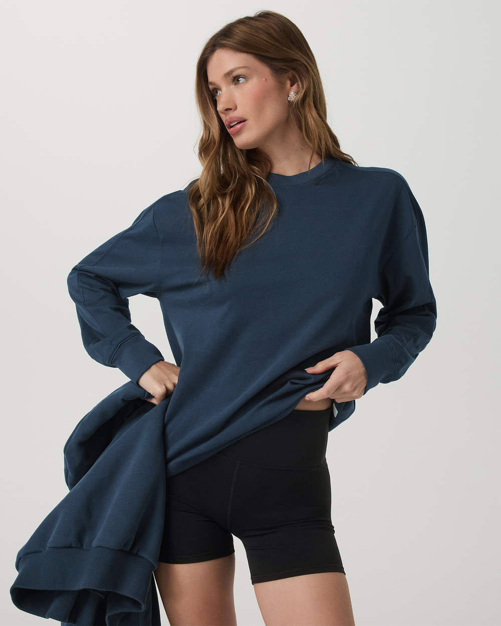 Long Sleeve Heavyweight Cotton Tee Ocean Blue Tee Shirt | Vuori for sale