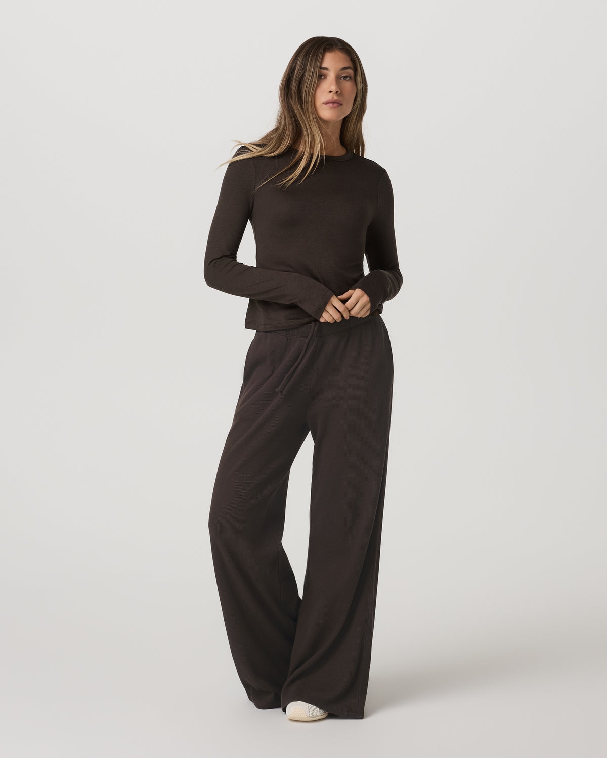 Long Sleeve Halo Essential Crew Tee Dark Java Heather | Vuori onsale
