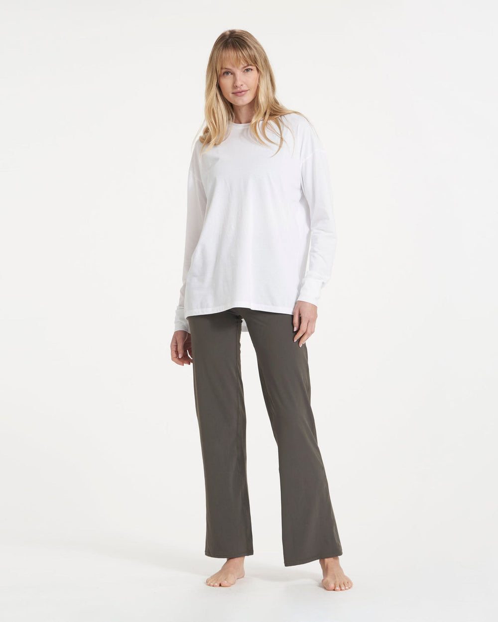 Long-Sleeve Feather Tee White | Vuori discount