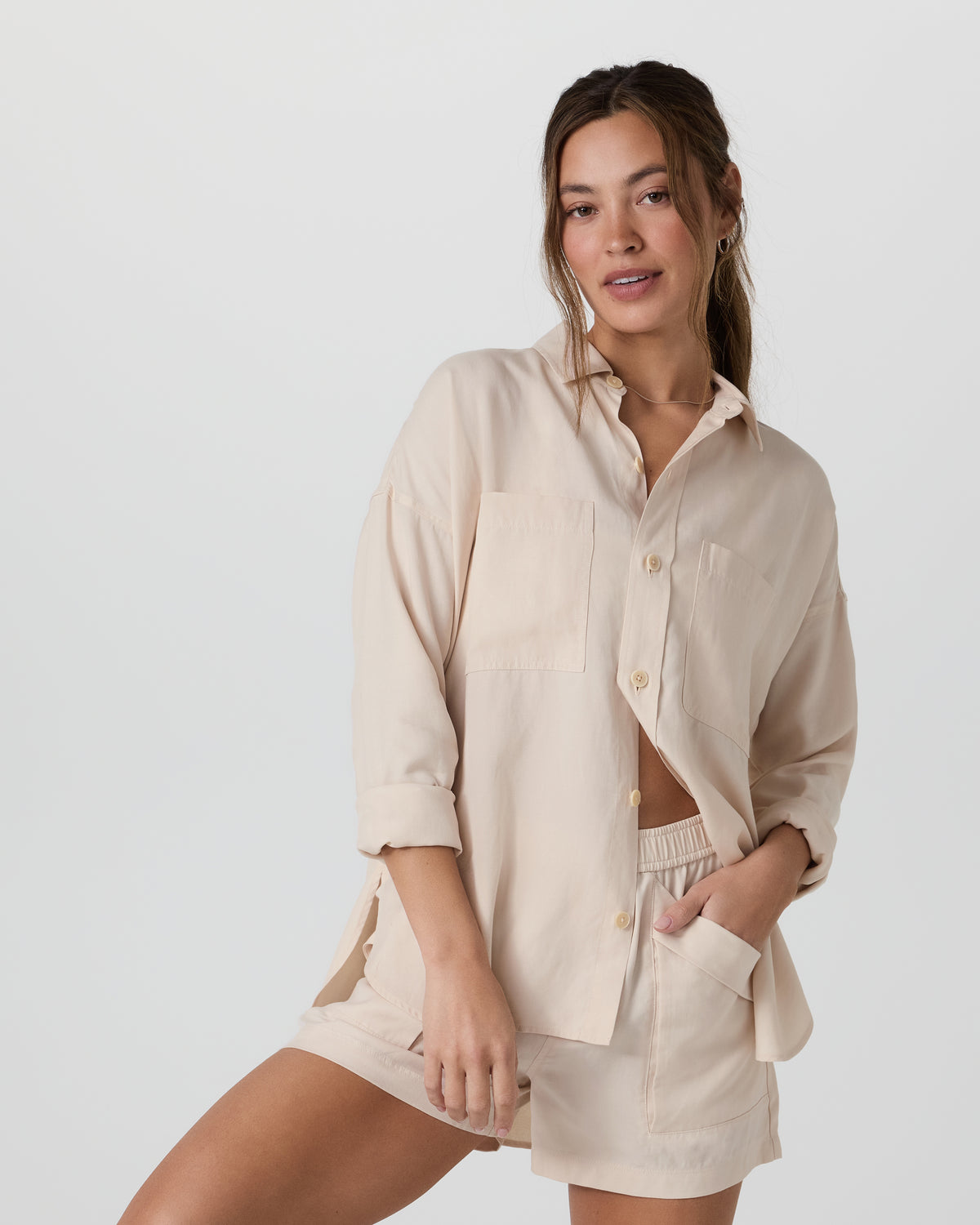 Trestles Twill Button Up Sand Dollar | Vuori sale