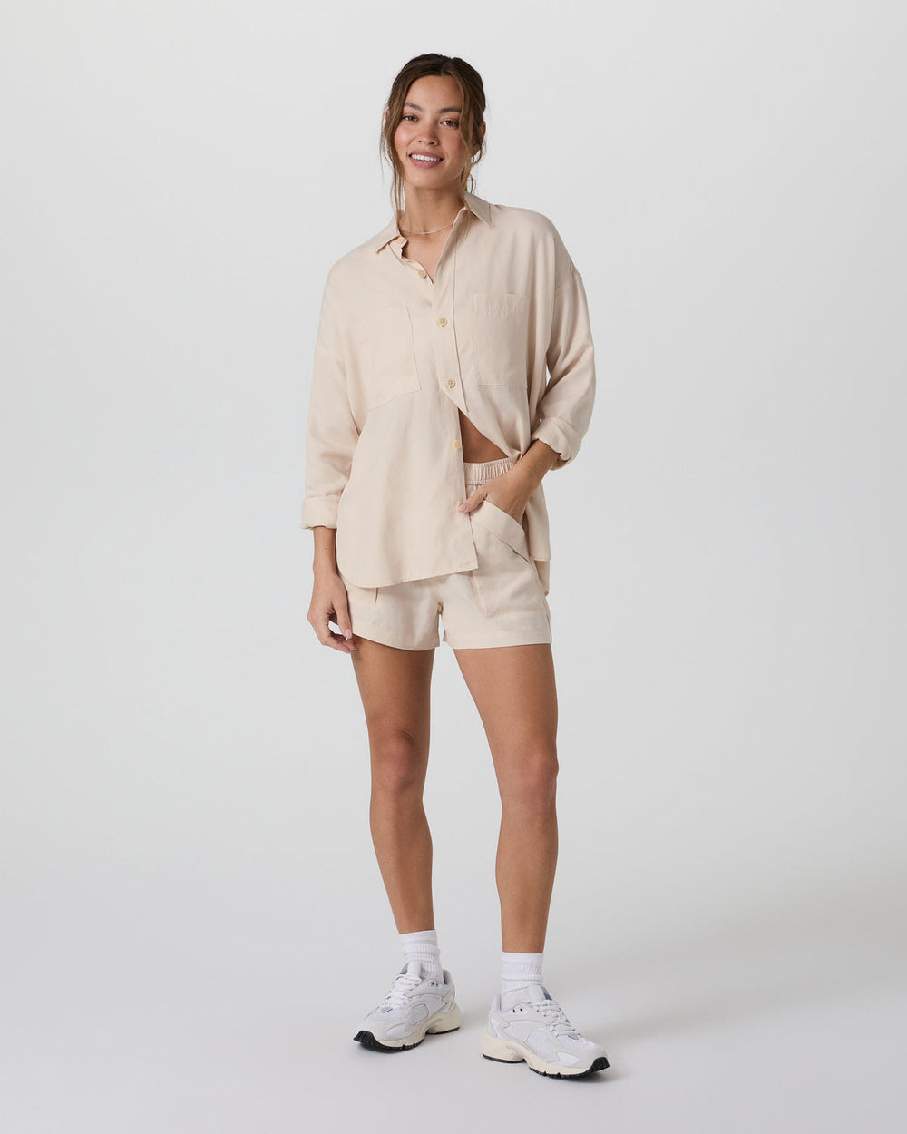 Trestles Twill Button Up Sand Dollar | Vuori sale