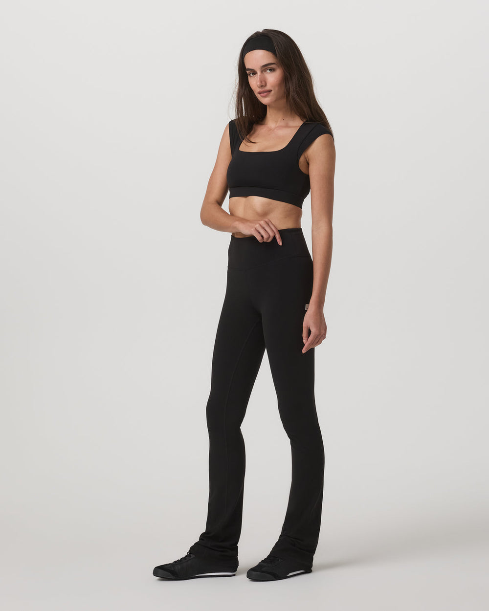 Vuori AllTheForm™ Short Sleeve Bra Women's Black Sports Bra | Vuori discount